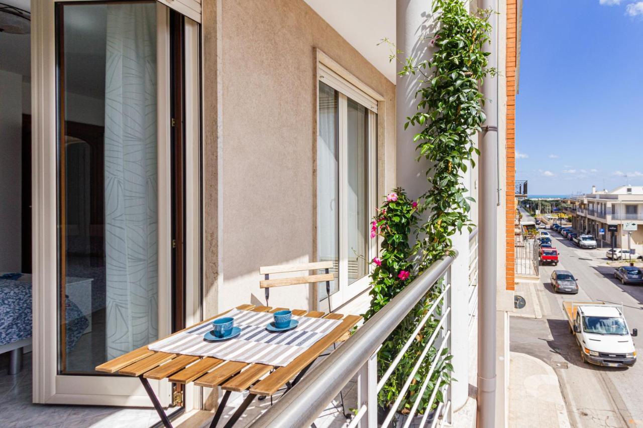 La Casa Di Adalgisa Apartment Фазано Екстериор снимка