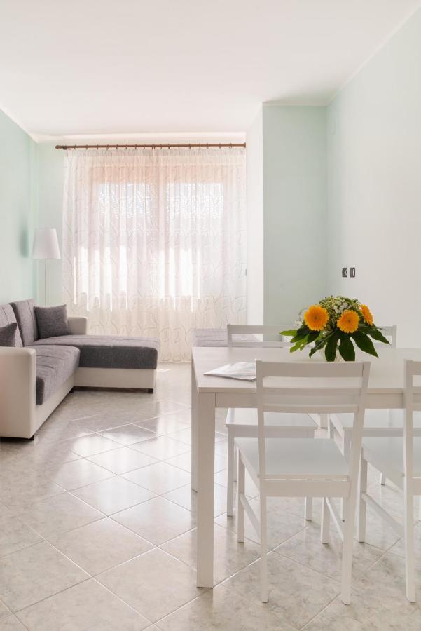 La Casa Di Adalgisa Apartment Фазано Екстериор снимка