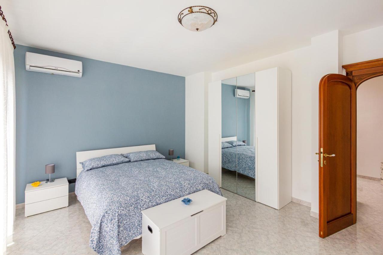 La Casa Di Adalgisa Apartment Фазано Екстериор снимка